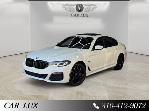Used 2023 BMW 530e w/ M Sport Package RWD image 1