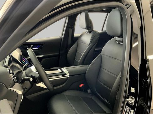 Certified 2026 Mercedes-Benz GLC 300 4MATIC image 21