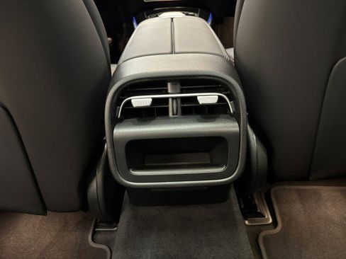 New 2026 Mercedes-Benz E 450 4MATIC Sedan image 26