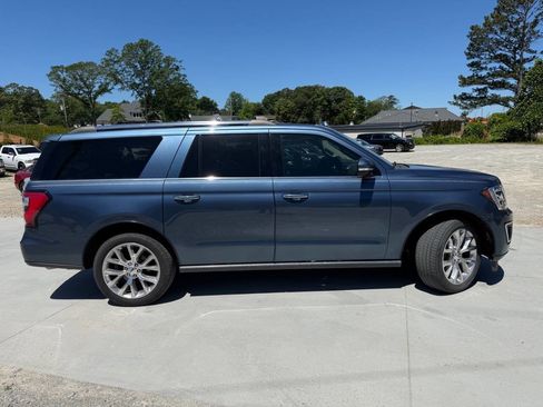 Used 2018 Ford Expedition Max Limited w/ Equipment Group 301A RWD image 3