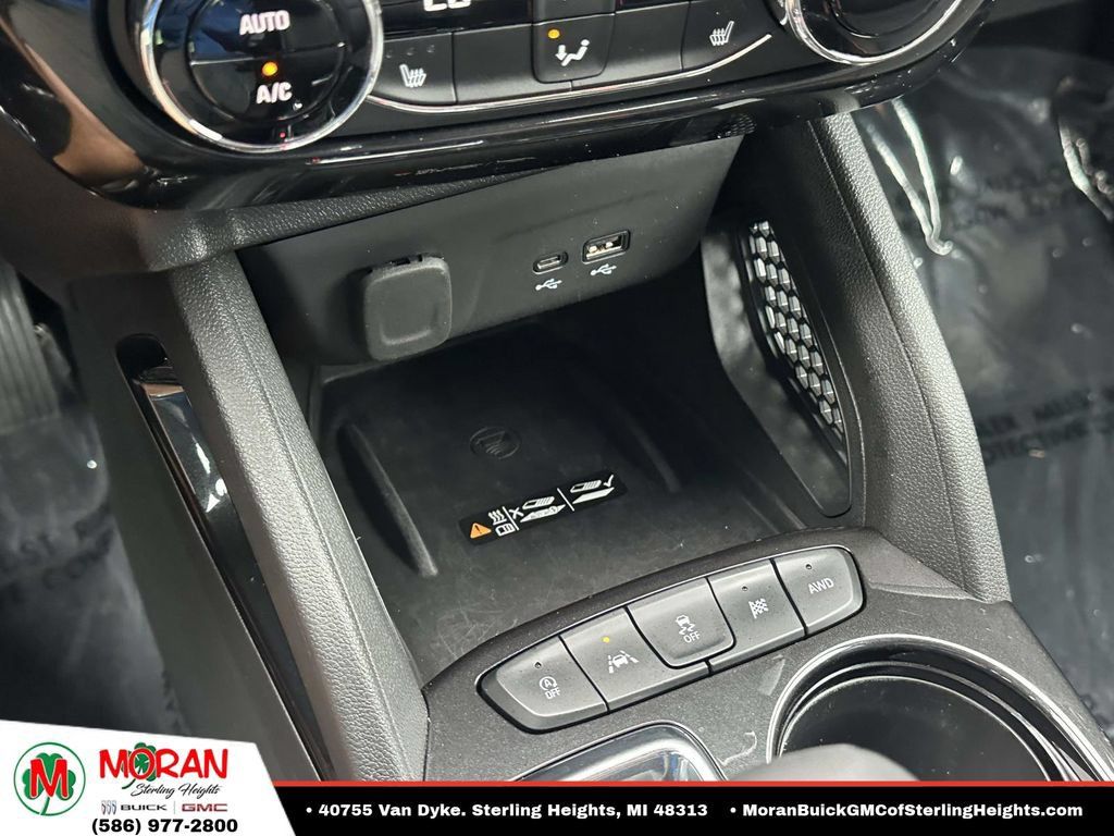 Certified 2024 Chevrolet TrailBlazer RS w/ Convenience Package AWD/4WD image 28