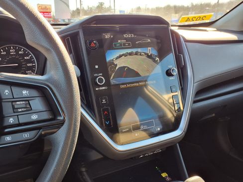 Used 2024 Subaru Crosstrek 2.0i Premium image 10