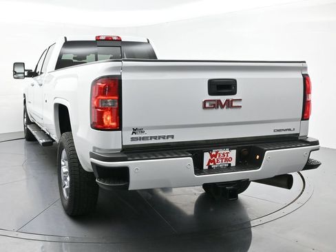 Used 2019 GMC Sierra 3500 Denali w/ Duramax Plus Package AWD/4WD image 25