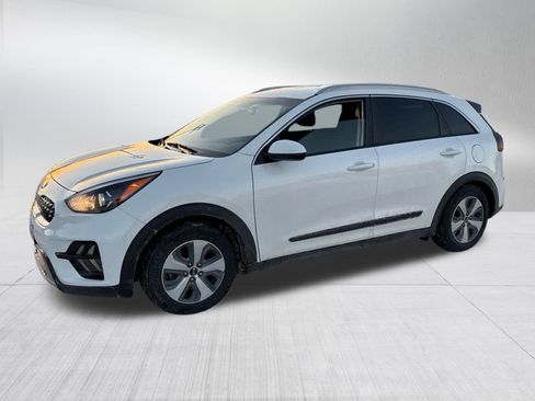 Used 2021 Kia Niro LX image 5
