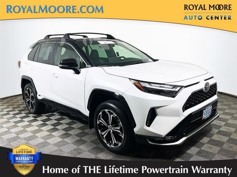 Certified 2025 Toyota RAV4 XSE w/ Weather Package AWD/4WD image 1