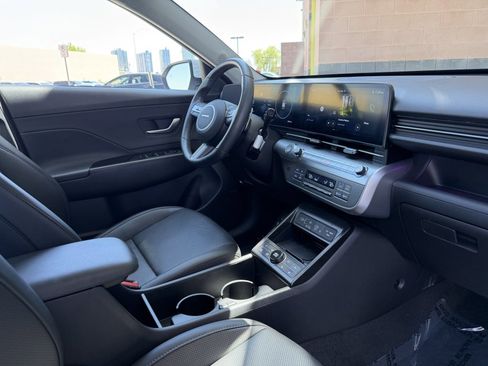 Used 2024 Hyundai Kona Limited FWD image 40