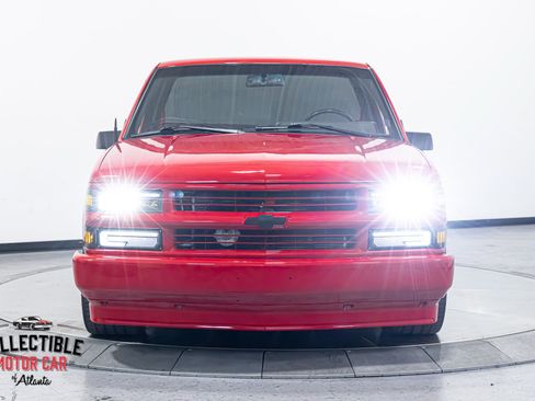 Used 1988 Chevrolet Silverado 1500 2WD Regular Cab image 29