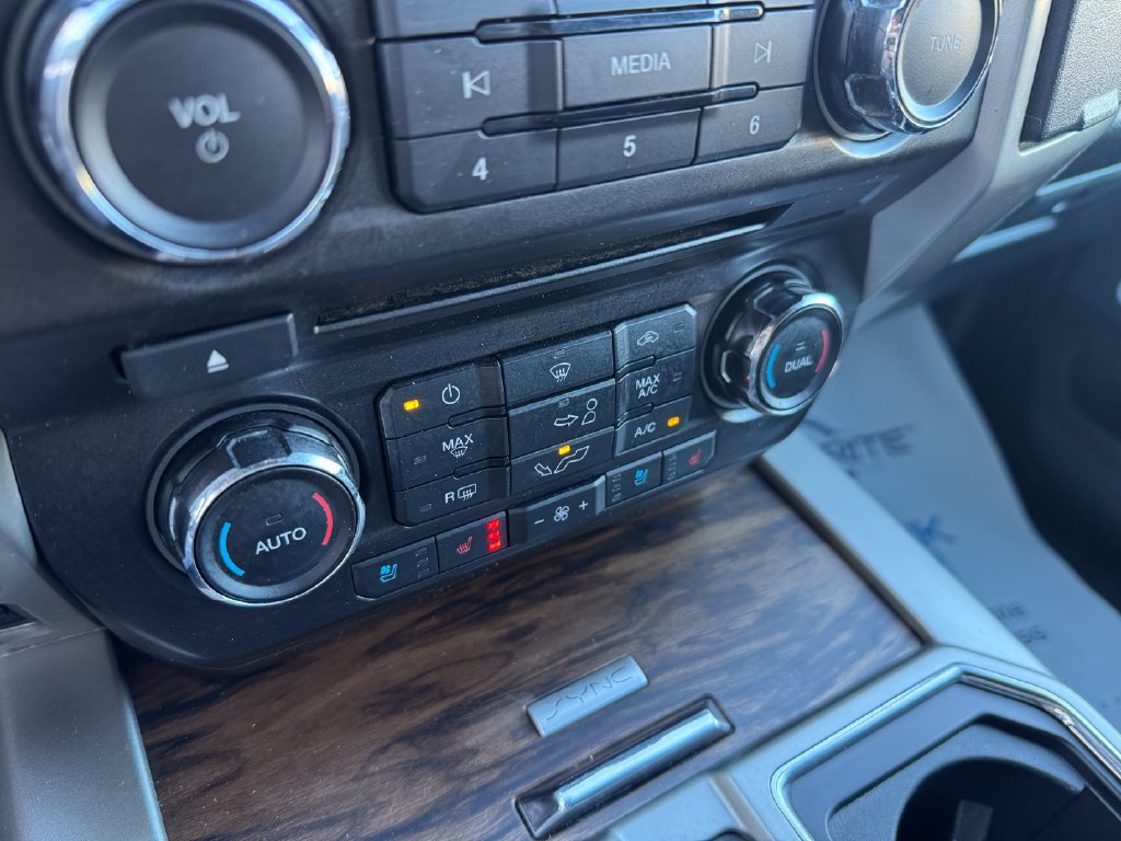 Used 2018 Ford F150 Lariat w/ Trailer Tow Package AWD/4WD image 14