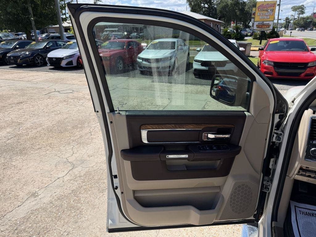 Used 2018 RAM 1500 Laramie Longhorn w/ Longhorn Southfork Package AWD/4WD image 12