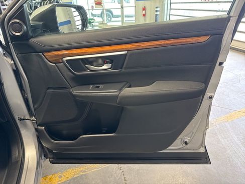 Used 2019 Honda CR-V EX image 31