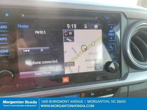 Used 2017 Toyota Tacoma Limited w/ Tow Package AWD/4WD image 8