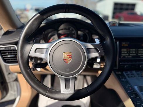 Used 2016 Porsche Panamera Edition image 15