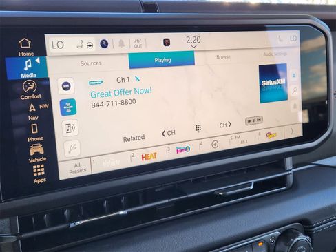 New 2025 Jeep Gladiator Mojave image 16