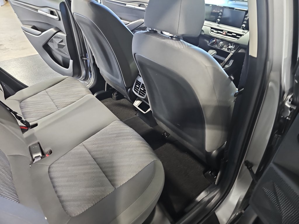 Certified 2024 Kia Seltos LX AWD/4WD image 11
