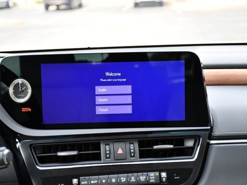 New 2025 Lexus ES 350 w/ Premium Package image 27