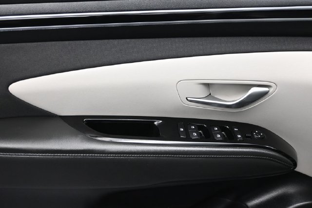 Used 2022 Hyundai Tucson Limited FWD image 7