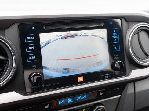 Used 2019 Toyota Tacoma TRD Pro AWD/4WD image 7