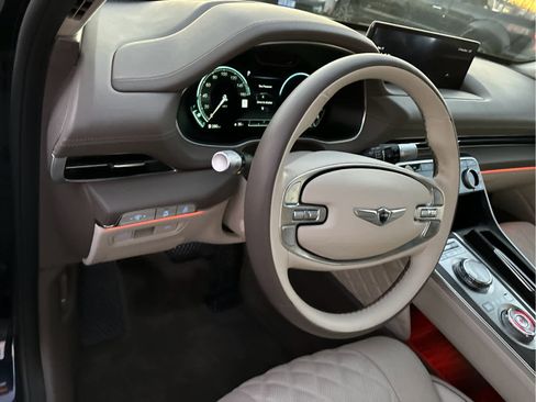 Used 2024 Genesis GV80 3.5T w/ Prestige Package image 11
