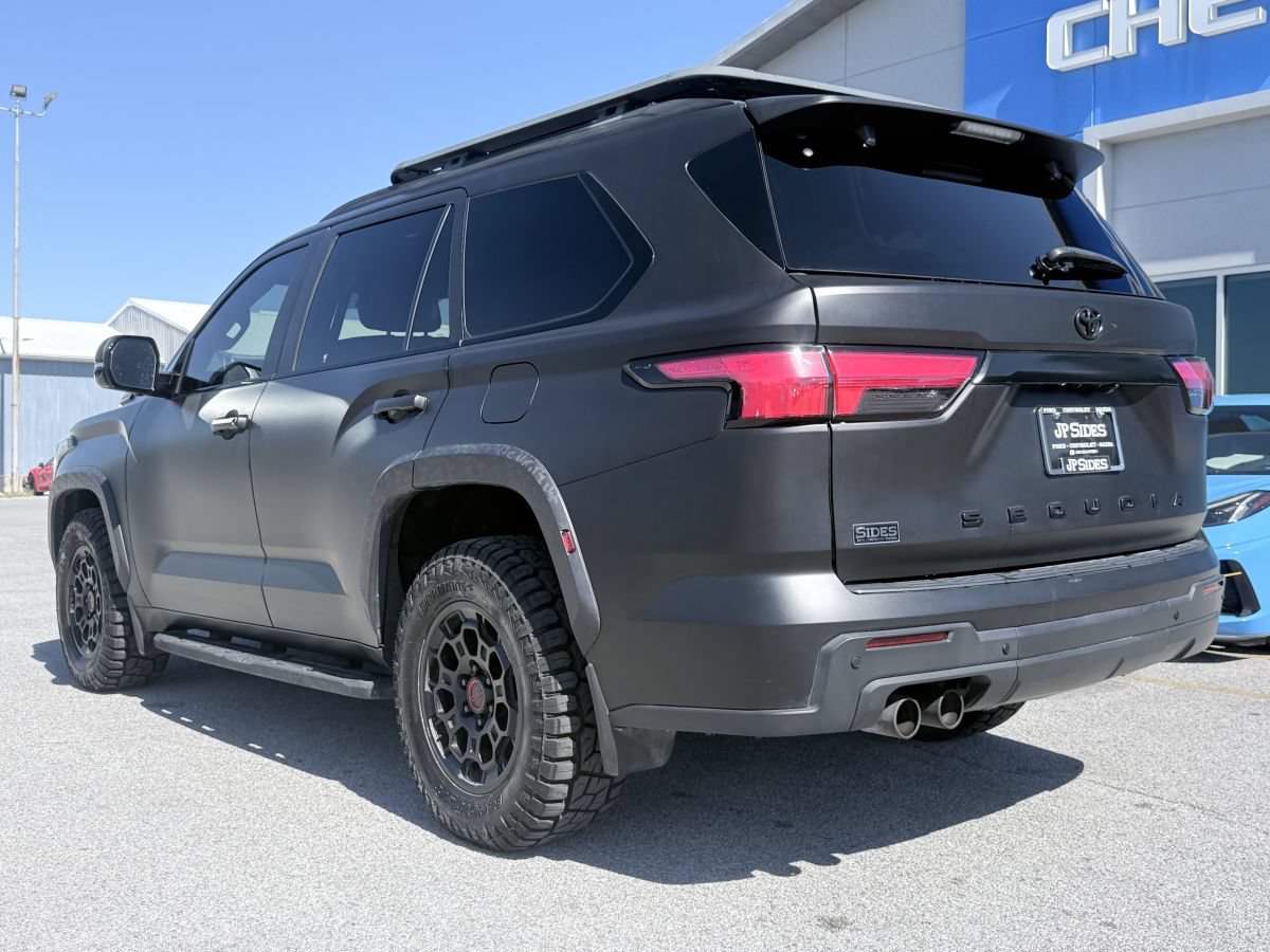Used 2024 Toyota Sequoia TRD Pro AWD/4WD image 7