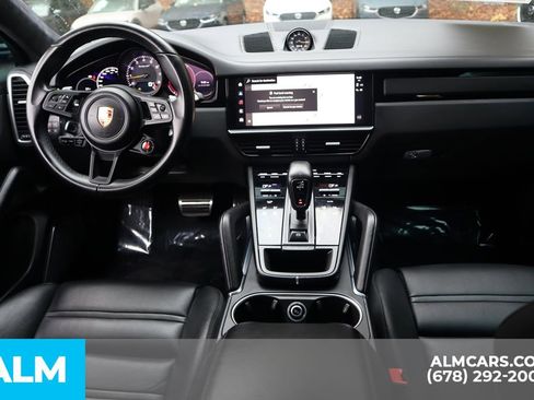 Used 2022 Porsche Cayenne Turbo GT image 29