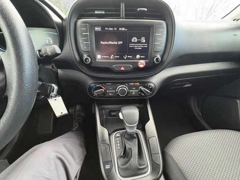 Used 2024 Kia Soul LX w/ Option Group 015 image 14