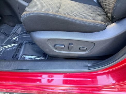 Used 2018 Nissan Rogue Sport SV image 10