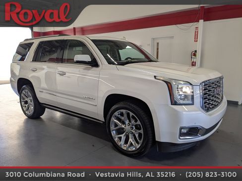 Used 2019 GMC Yukon Denali w/ Denali Ultimate Package image 5