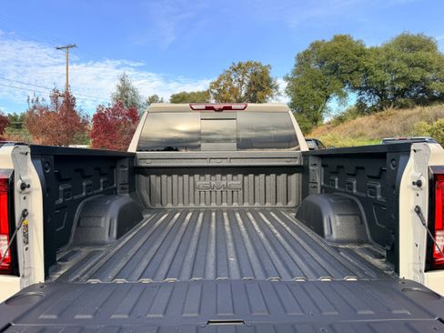 New 2026 GMC Sierra 1500 AT4X image 7