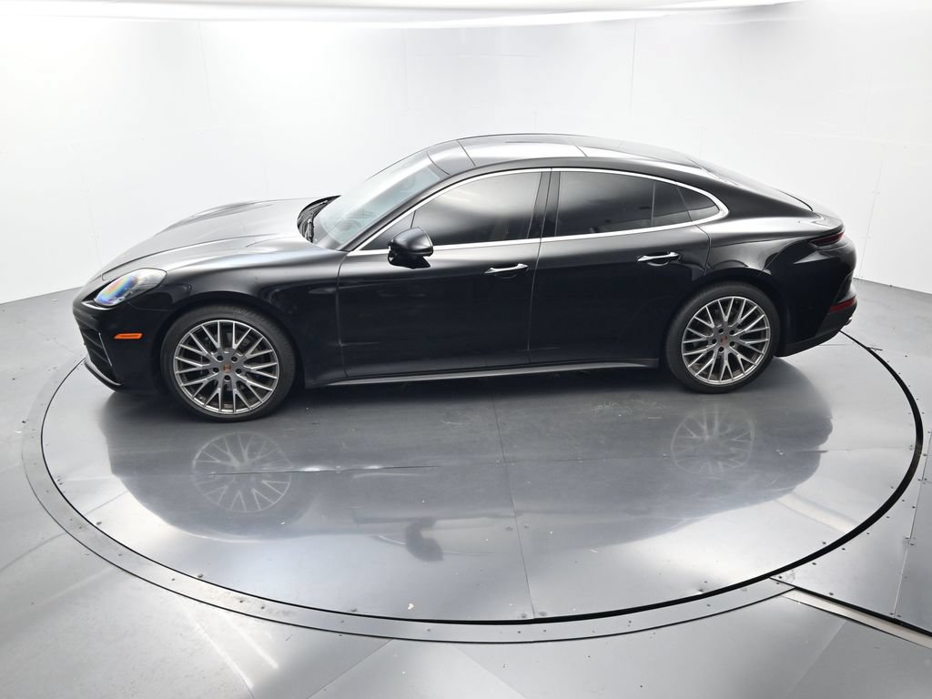 Certified 2026 Porsche Panamera 4 AWD/4WD image 33