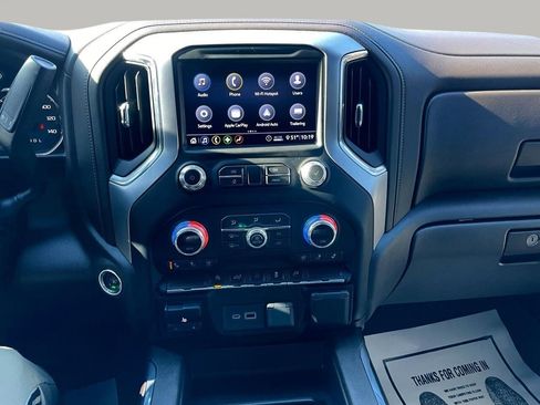 Used 2020 GMC Sierra 1500 SLT w/ SLT Premium Package image 29