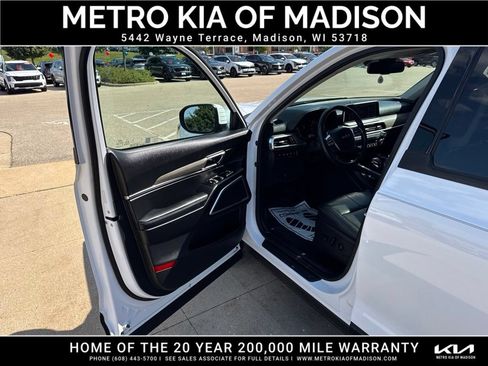 Used 2022 Kia Telluride EX w/ EX Premium Package AWD/4WD image 11