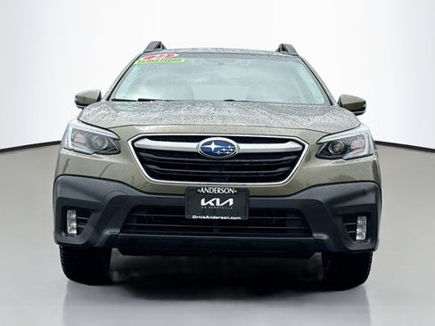 Used 2022 Subaru Outback Premium w/ Popular Package #1 AWD/4WD image 16