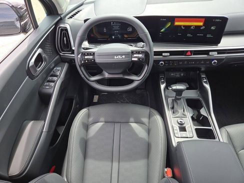 New 2026 Kia Sorento S FWD image 9