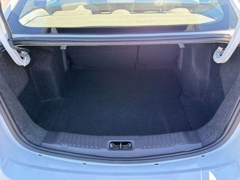 Used 2016 Ford Fiesta SE image 17