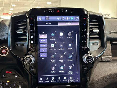 Used 2025 RAM 1500 RHO image 33