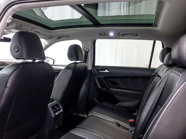 Used 2024 Volkswagen Tiguan SE FWD image 16