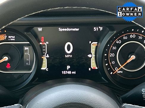 Used 2025 Jeep Wrangler Unlimited Rubicon image 16