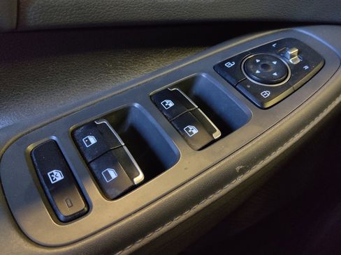 Used 2020 Hyundai Sonata Limited FWD image 27