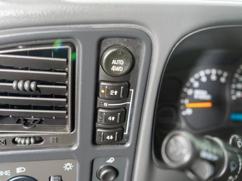 Used 2003 GMC Sierra 1500 SLE image 18