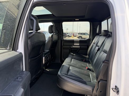 Used 2016 Ford F150 XLT w/ Equipment Group 302A Luxury image 8