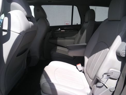 Used 2016 Buick Enclave Premium w/ Experience Buick Package AWD/4WD image 12