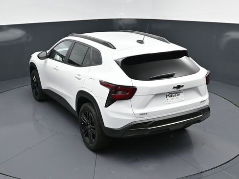 New 2026 Chevrolet Trax ACTIV w/ Driver Confidence Package image 32