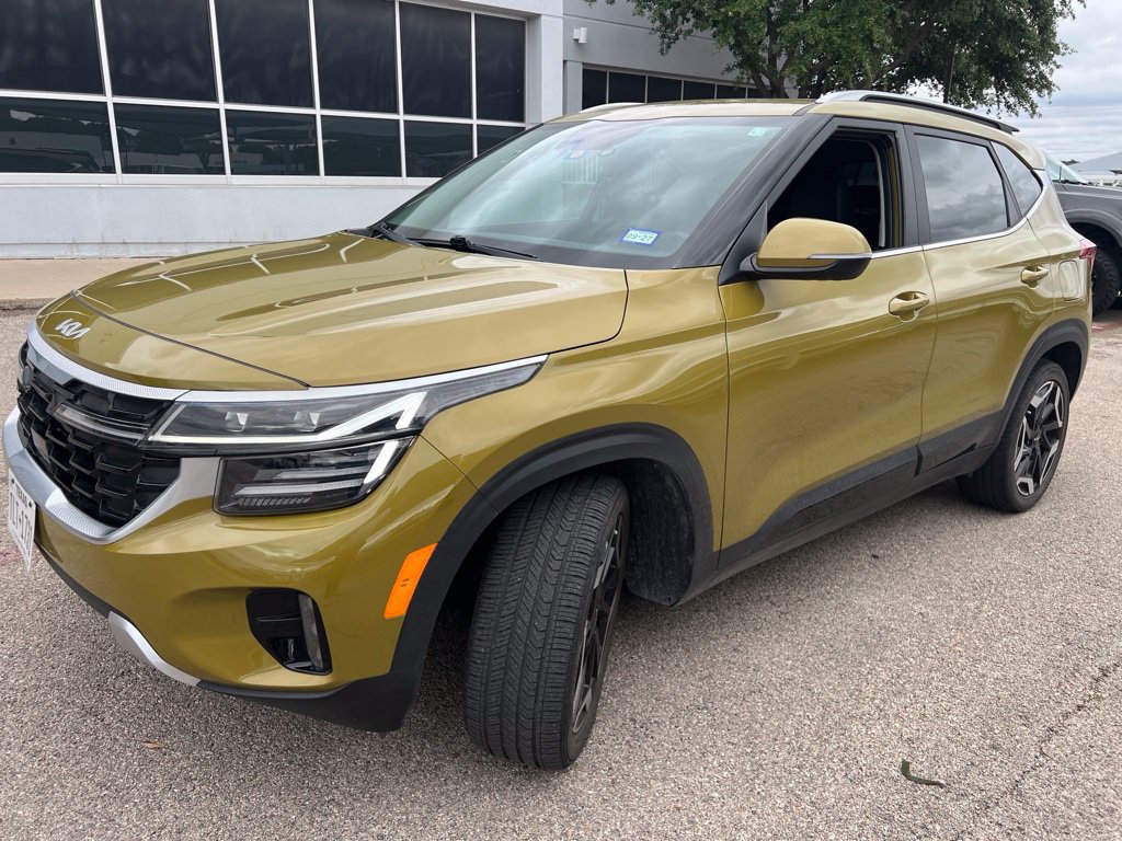 Used 2024 Kia Seltos SX w/ SX Sunroof Package AWD/4WD image 1