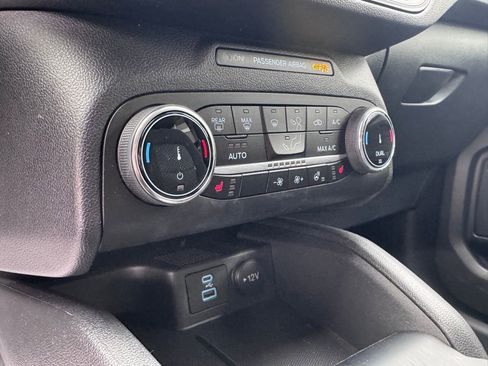 Used 2023 Ford Escape Active image 17