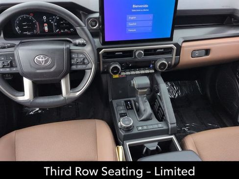Certified 2025 Toyota 4Runner Limited AWD/4WD image 27