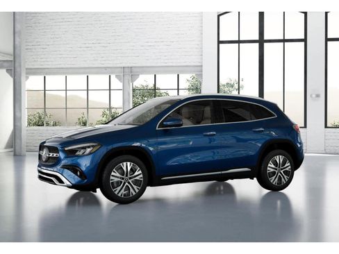 Certified 2025 Mercedes-Benz GLA 250 image 36