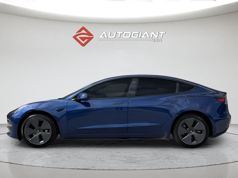 Used 2023 Tesla Model 3 Standard Range RWD image 12