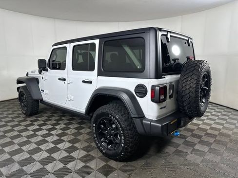 Used 2023 Jeep Wrangler Unlimited w/ Cold Weather Group image 5