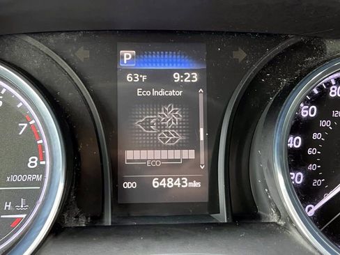 Used 2020 Toyota Camry LE image 29