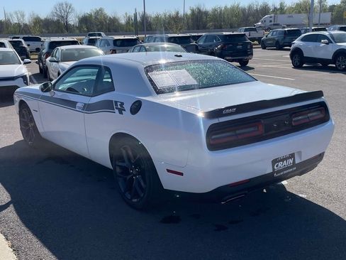 Used 2022 Dodge Challenger R/T w/ Blacktop Package image 5